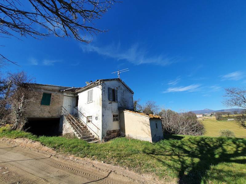 Rustico / casale a San severino marche in Località Uvaiolo - Foto 3