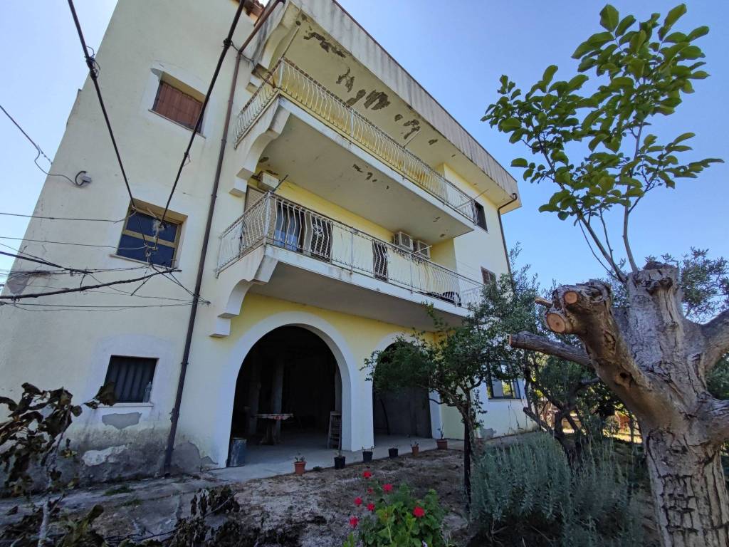 Palazzo / stabile a Davoli in Via Santa Lucia, 37 - Foto 5