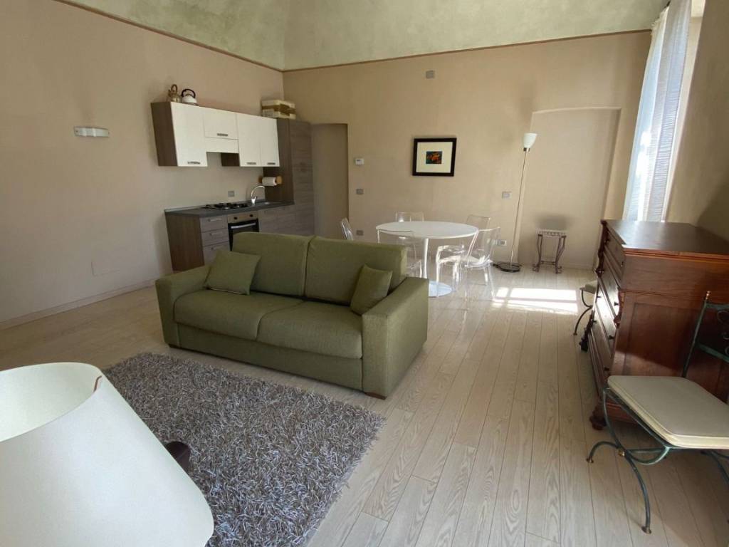 Appartamento a Alba in Corso Fratelli Bandiera, 21 - Foto 2