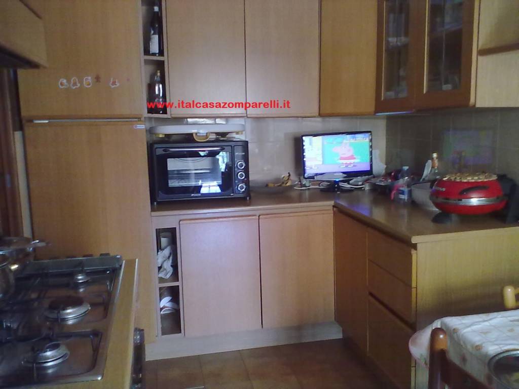 Appartamento a Cisterna di latina in Via Collina dei Pini - Foto 4