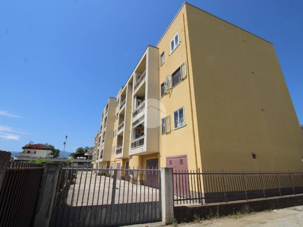 Appartamento a Montepaone in Via Giuseppe Garibaldi - Foto 2