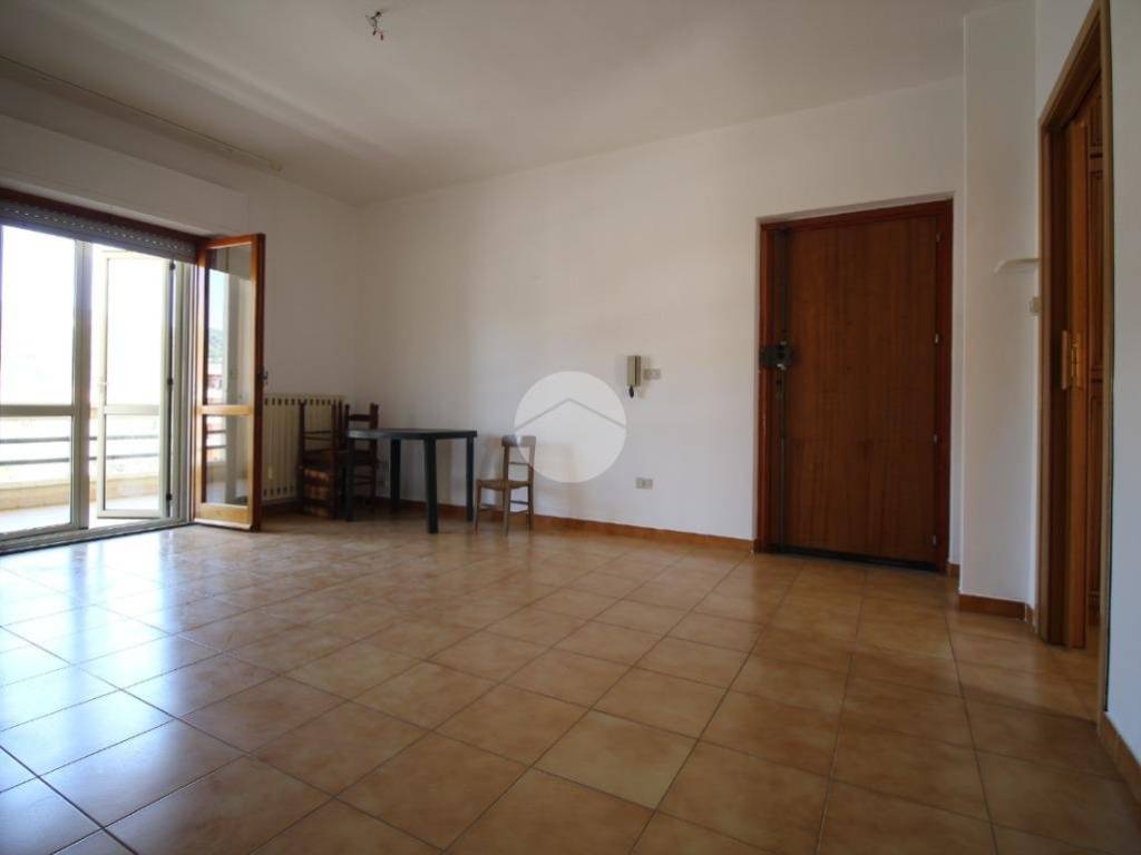 Appartamento a Montepaone in Via Giuseppe Garibaldi - Foto 4