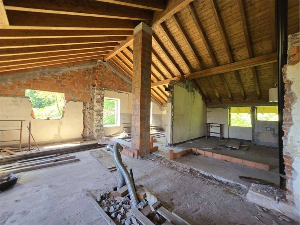 Palazzo / stabile a Verbania in Via del Plusc, 7 - Foto 4