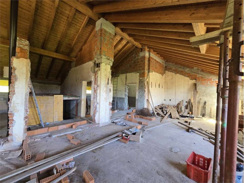 Palazzo / stabile a Verbania in Via del Plusc, 7 - Foto 5