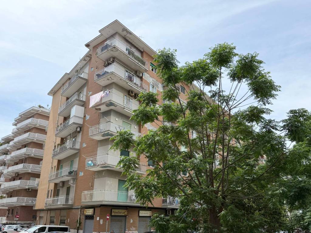 Appartamento a Salerno in Largo Antonio Santelmo, 1 - Foto 2