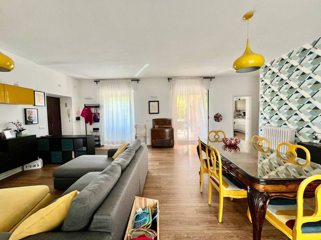 Appartamento a Ronciglione in Viale 4 Novembre, 16 - Foto 2