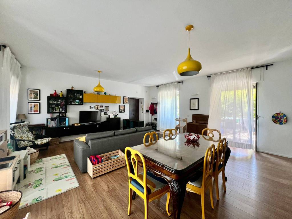 Appartamento a Ronciglione in Viale 4 Novembre, 16 - Foto 3