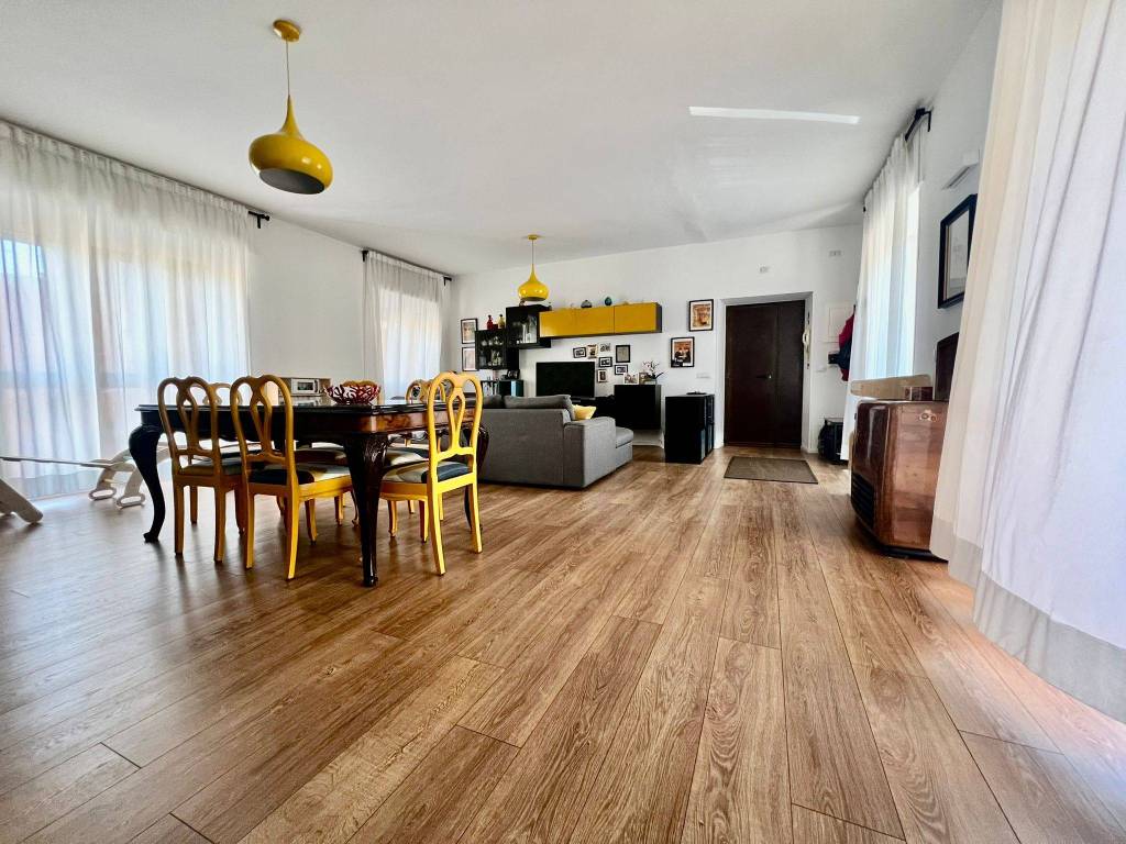 Appartamento a Ronciglione in Viale 4 Novembre, 16 - Foto 4