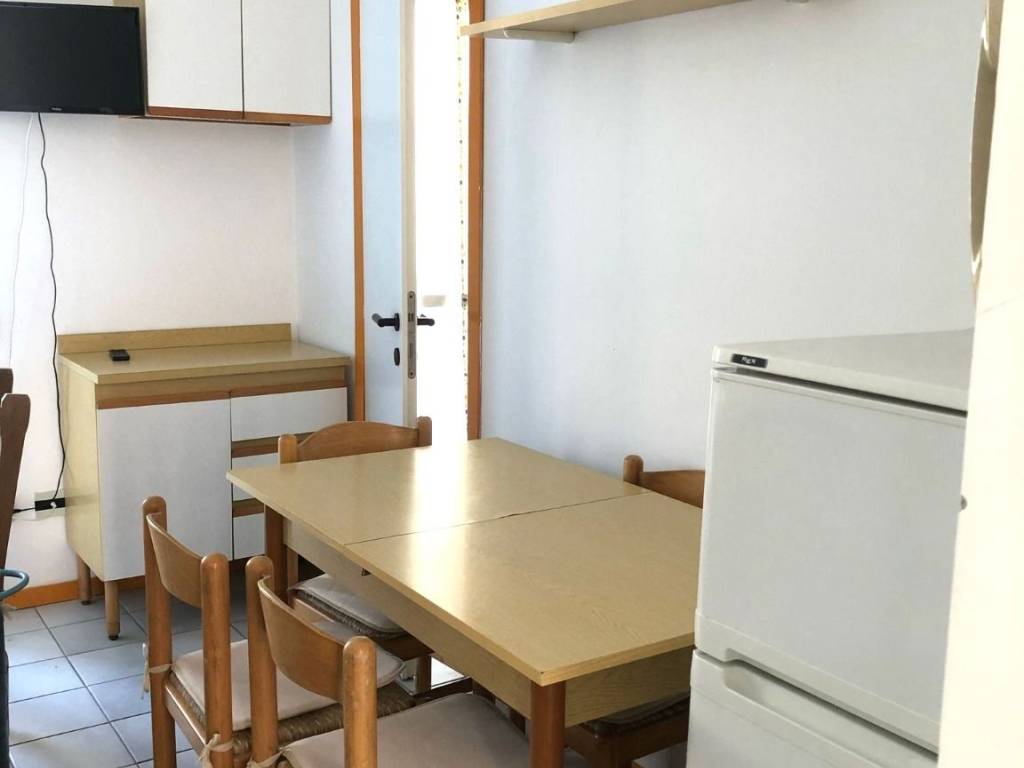 Appartamento a Fano in Via Ammiraglio Cappellini - Foto 2