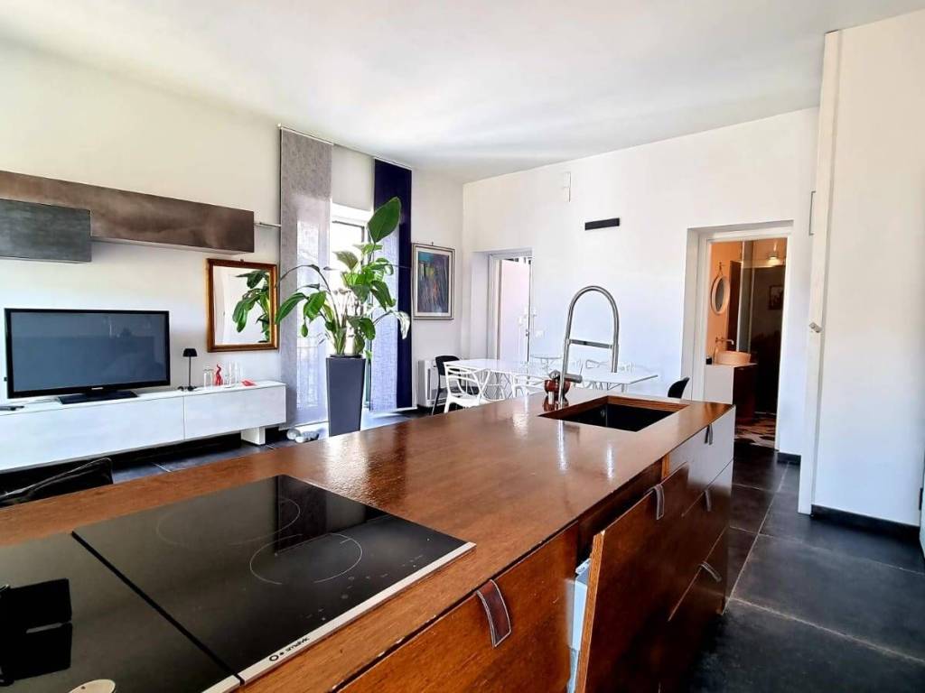 Appartamento a Salerno in Vicolo Grimoaldo, 10 - Foto 5
