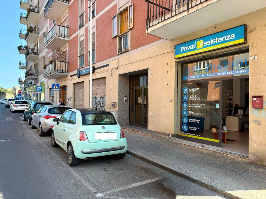 Immobile a Cagliari in Via Cornalias angolo Via Cadello - Foto 2