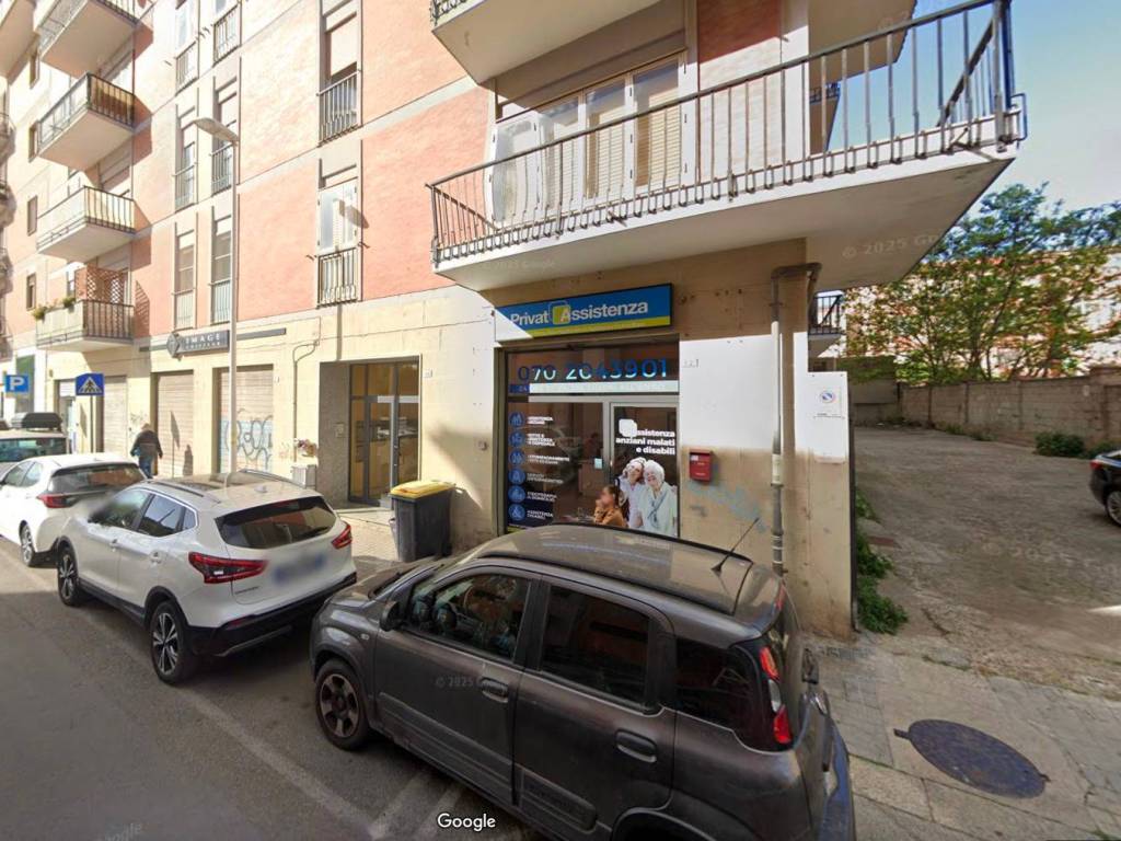 Immobile a Cagliari in Via Cornalias angolo Via Cadello - Foto 3