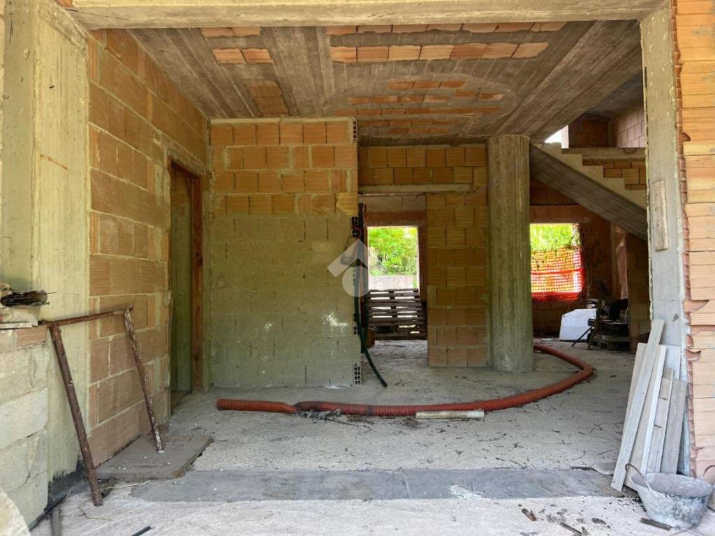 Villa a Santo stefano del sole in Via SP17 - Foto 2