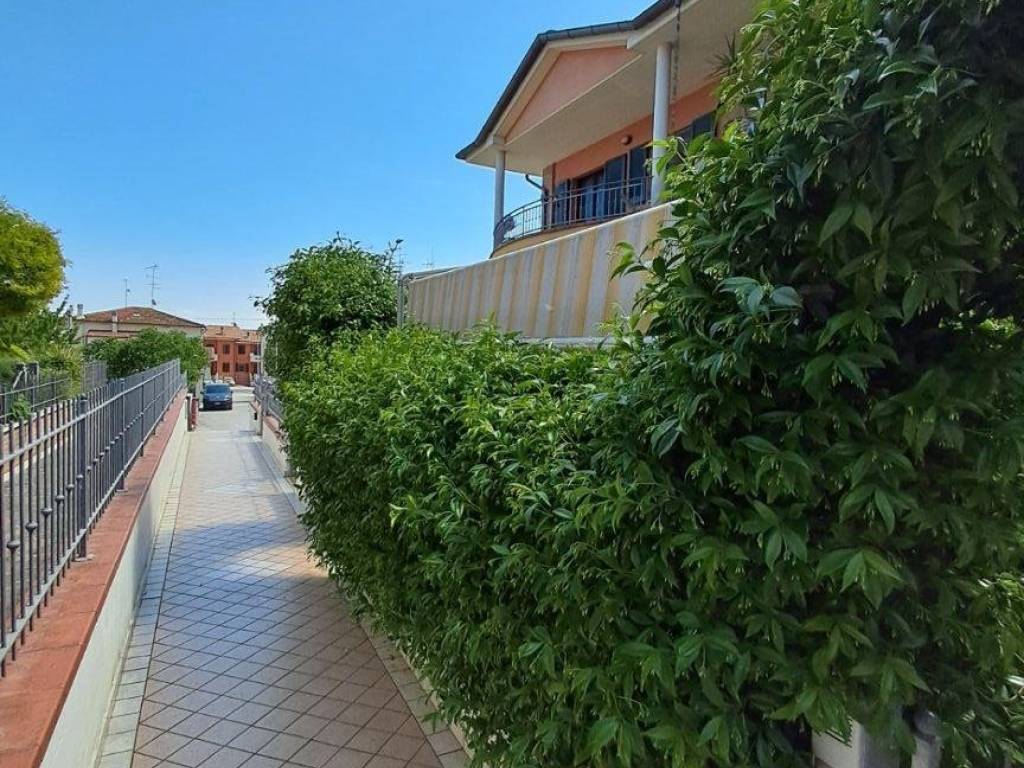 Appartamento a Mondolfo in Via Pergolese, 238 - Foto 2