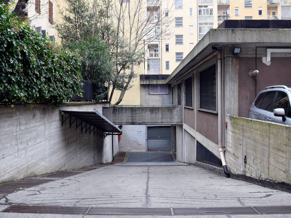 Box / garage a Torino in Via Tommaso Grossi, 3 - Foto 4