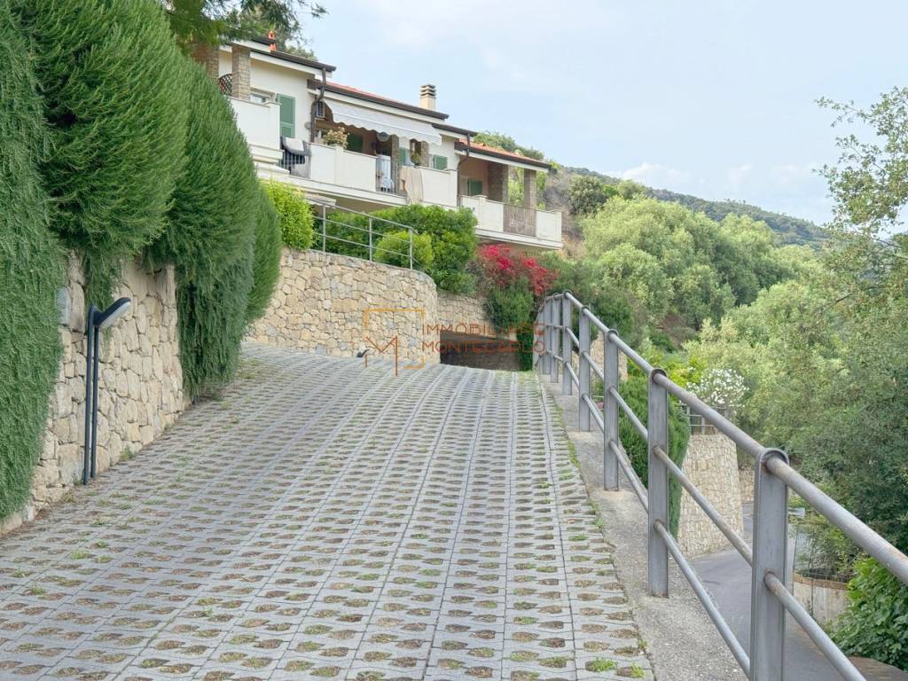 Box / garage a Vallebona in Strada Greppa - Foto 2