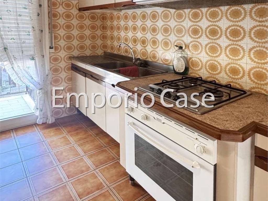 Appartamento a Modena in VIA MASCAGNI - Foto 4
