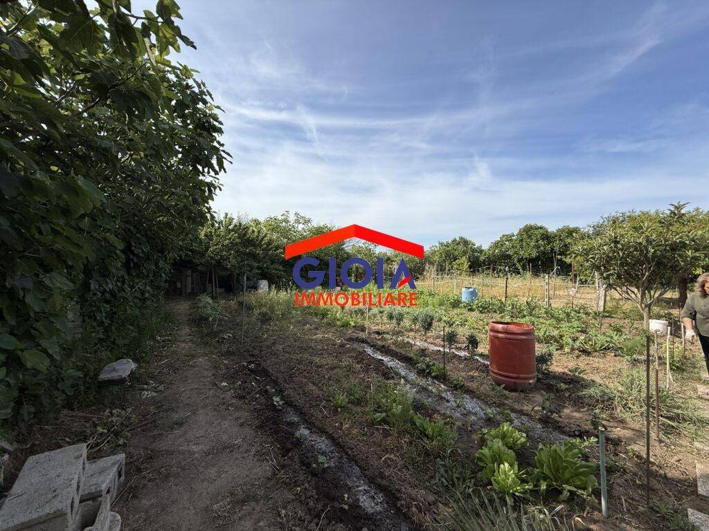 Terreno a Mondragone in Via Domiziana, 738 - Foto 2