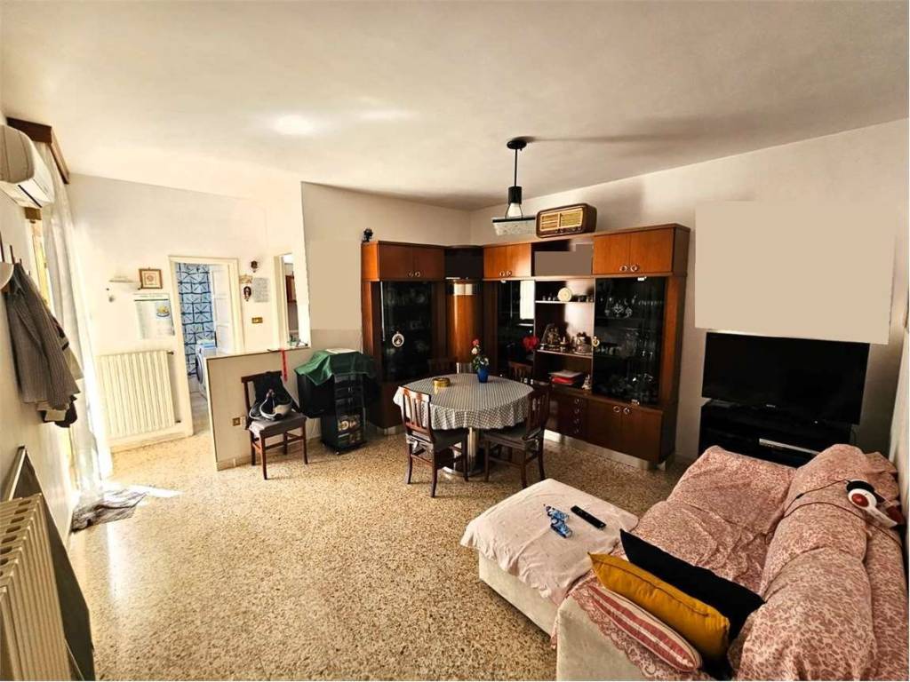 Appartamento a Brindisi in Via Sicilia, 23 - Foto 2