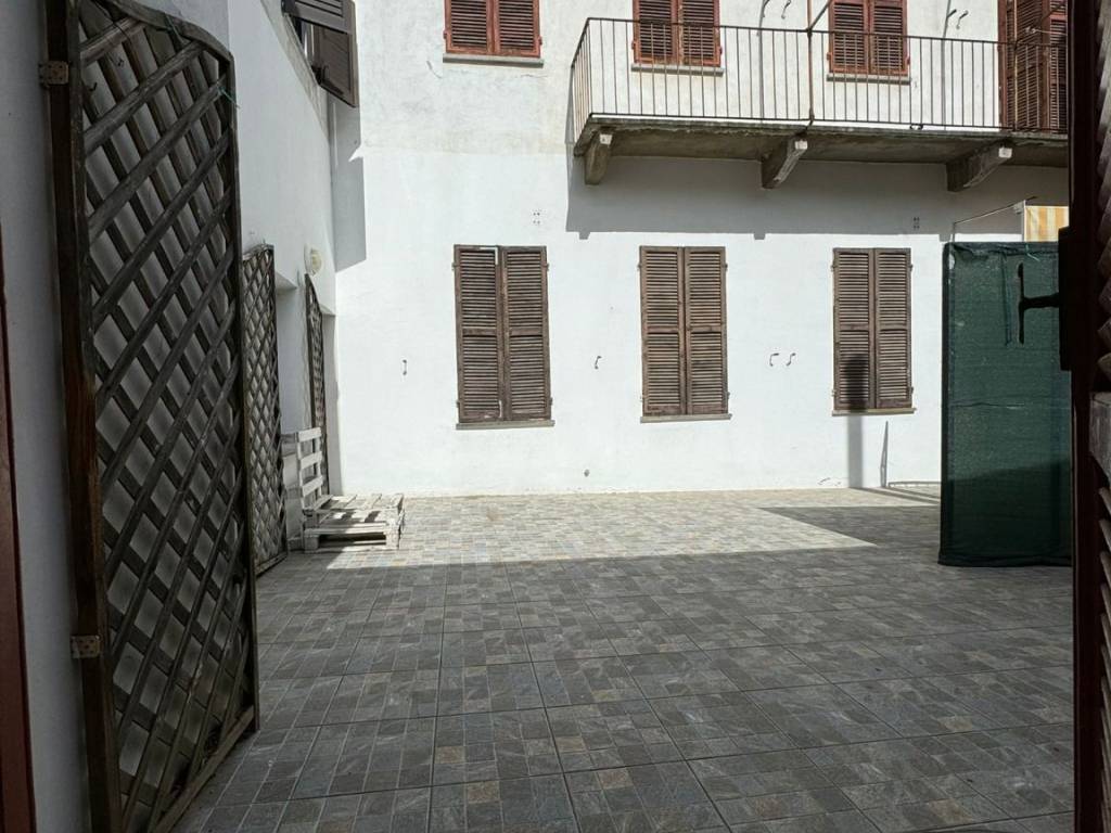 Casa indipendente a Alessandria in Via Andrea Vochieri - Foto 2