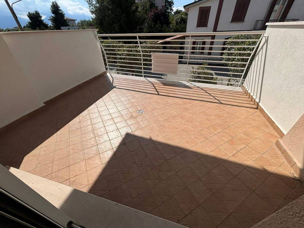 Appartamento a Nereto in Contrada Parignano - Foto 4