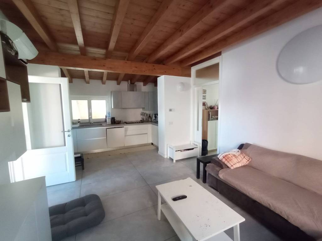 Villa a Oleggio in Via Santo Stefano, 119 - Foto 5