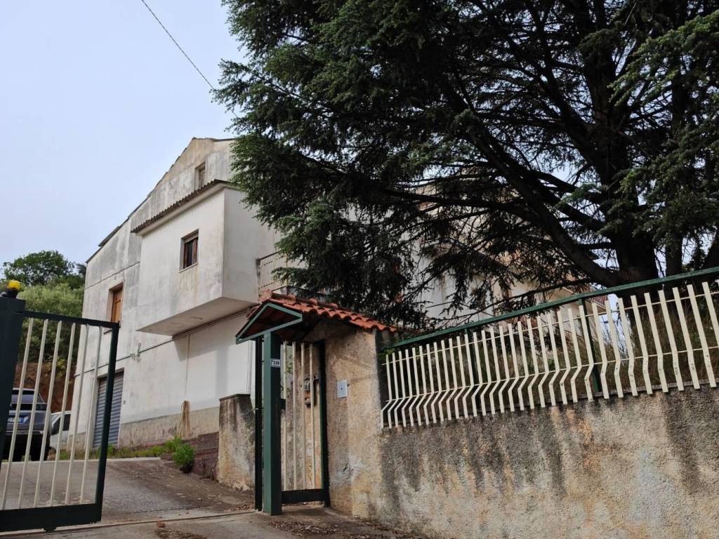 Casa indipendente a Lamezia terme in Via guglielmo marconi - Foto 2