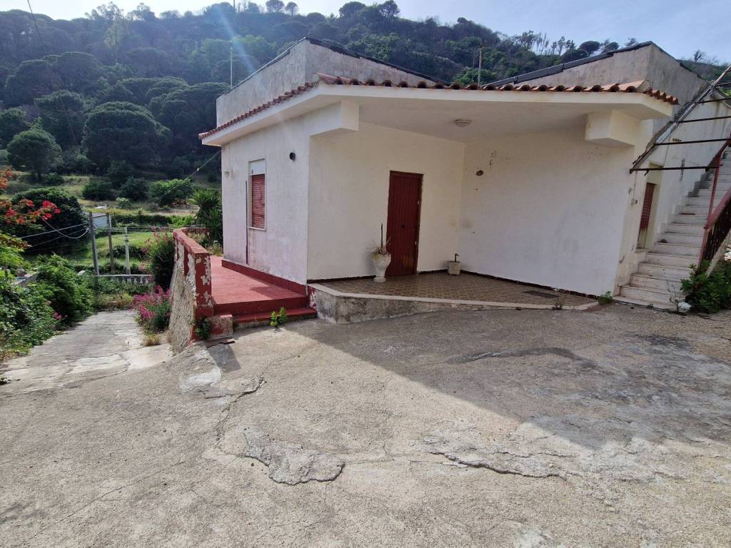 Villa a Messina in Contrada Marotta - Foto 1