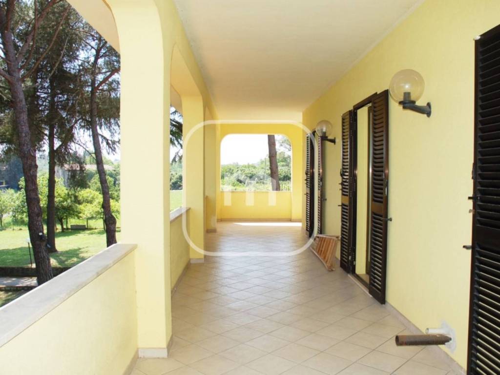 Villa a Faleria in Via Castel Paterno - Foto 3