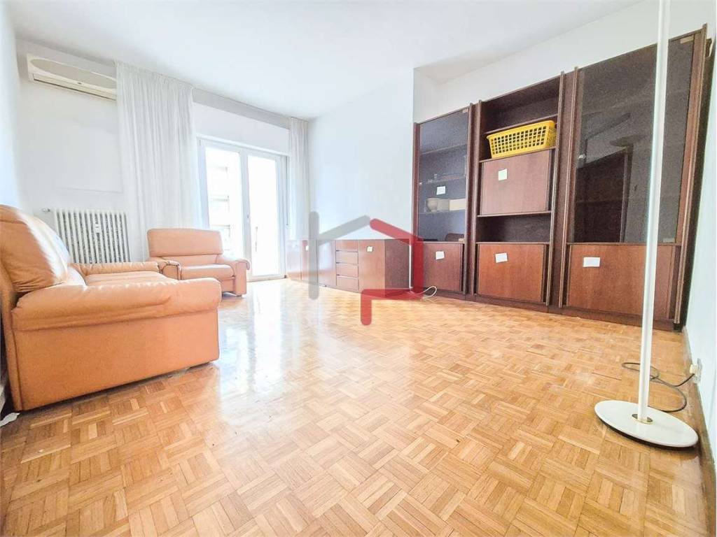 Appartamento a Bolzano in Via Capri, 28 - Foto 5