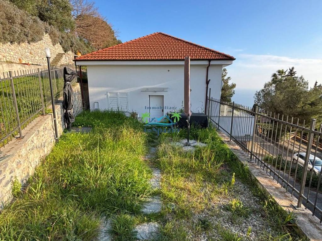 Appartamento a Andora in Strada Castello-Colla Micheri - Foto 2