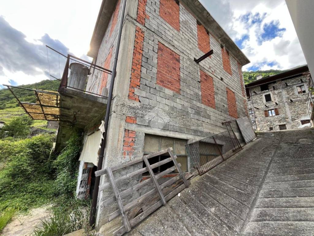 Immobile a Villa di tirano in Via Derada - Foto 2