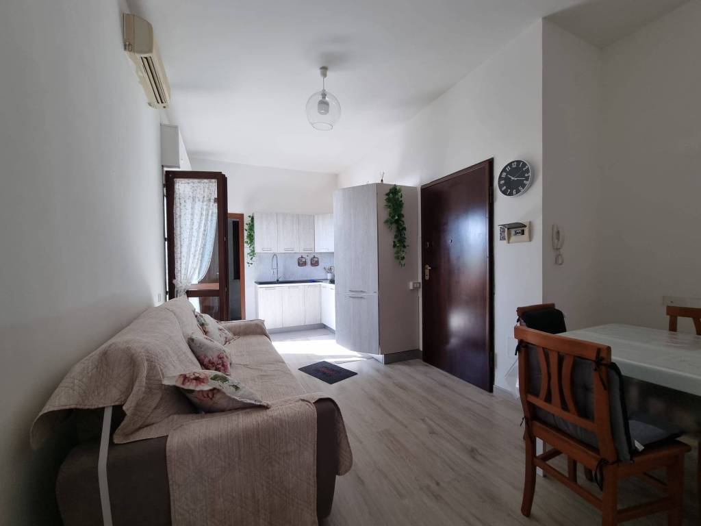 Appartamento a Catanzaro in Viale Crotone, 23 - Foto 3