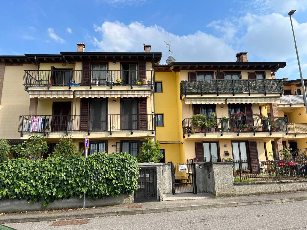 Appartamento a Salerano sul lambro in Via Ugo Foscolo - Foto 3