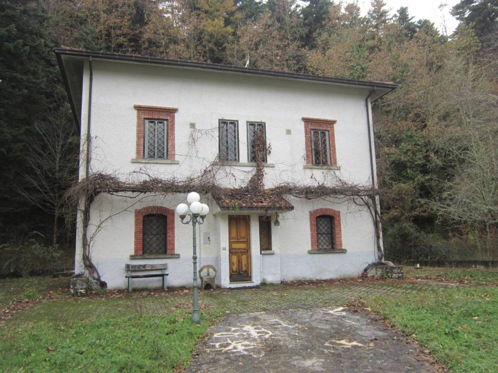 Villa a Pescolanciano in STRADA PROVINCIALE 51 TRIGNINA - Foto 2