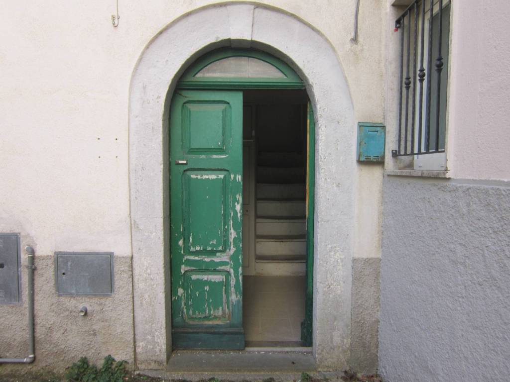 Casa indipendente a Agnone in VIA GUALTERIO, 44 - Foto 3