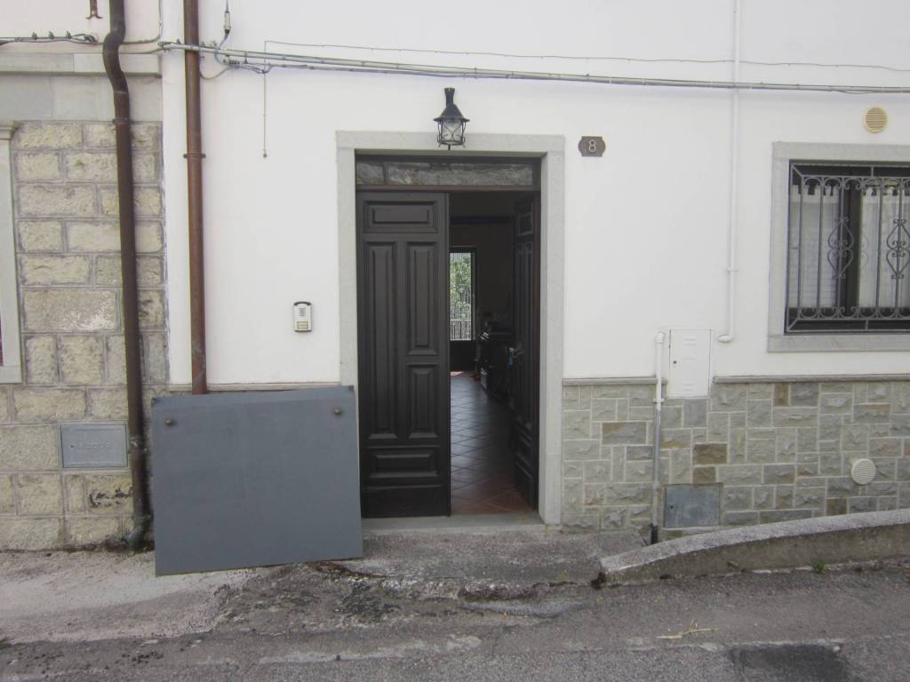 Casa indipendente a Agnone in Via San Giocondino, 8 - Foto 2