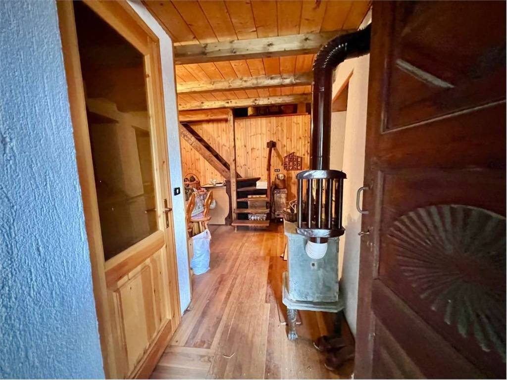 Casa indipendente a Aymavilles in FRAZIONE OZEIN, SNC - Foto 3