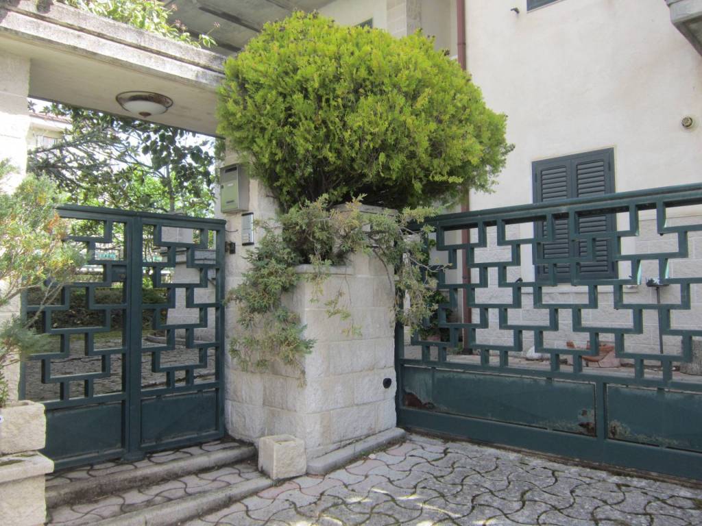 Villa a Agnone in VIA NENNI, 16 - Foto 3