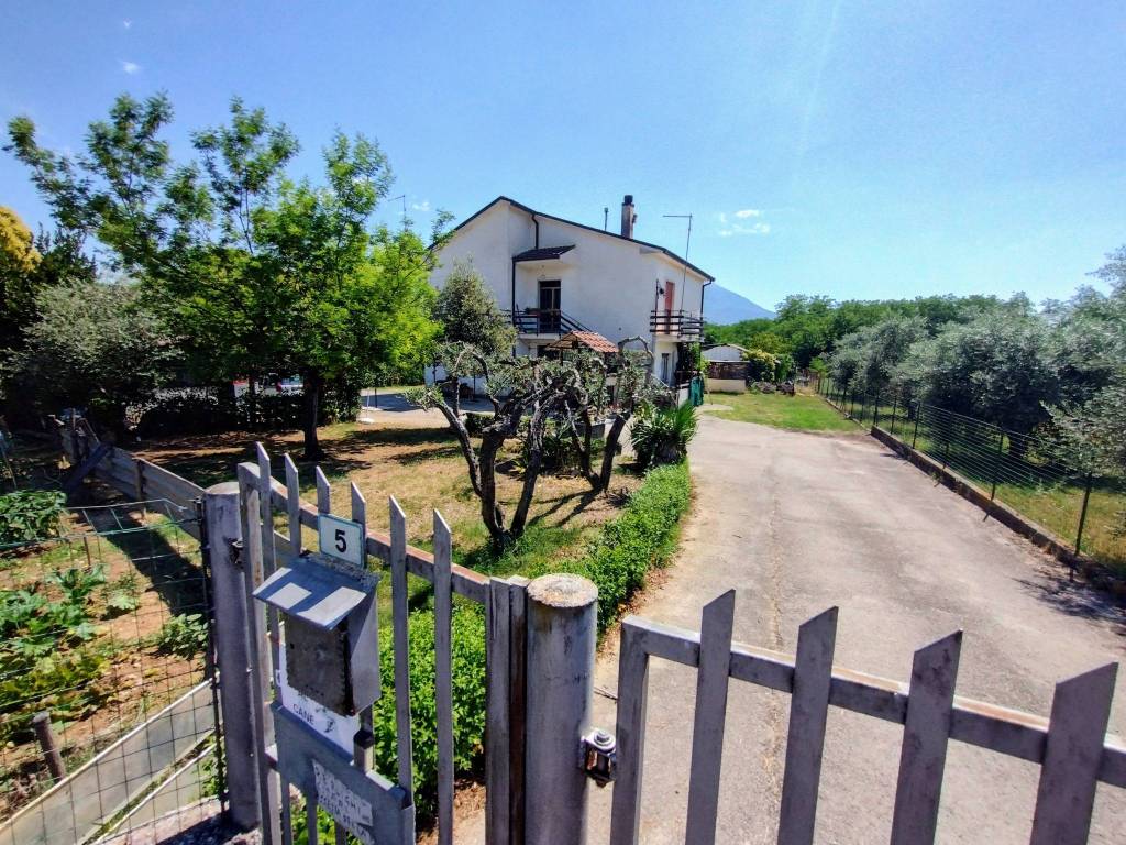Villa a Roccasecca in Via San Vito, 5 - Foto 2