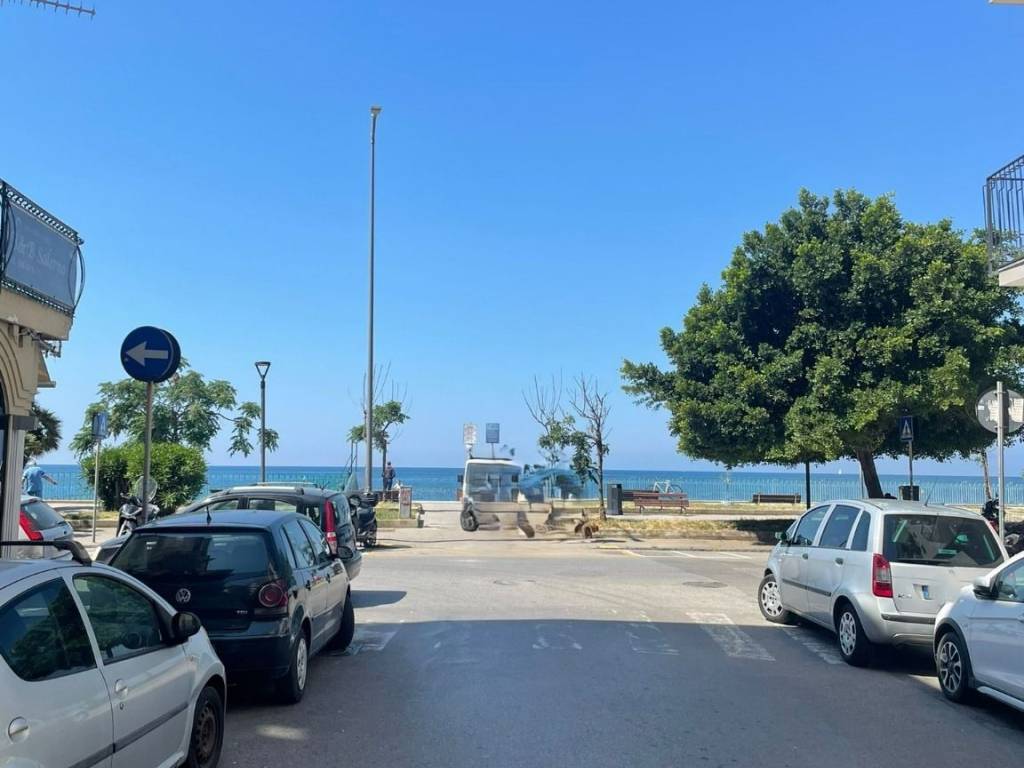 Appartamento a Salerno in Via Giuseppe Olivieri - Foto 2