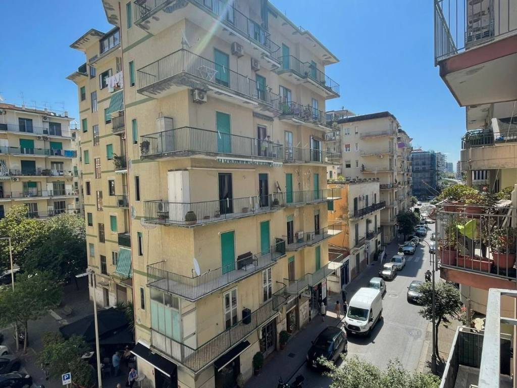 Appartamento a Salerno in Via Giuseppe Olivieri - Foto 5