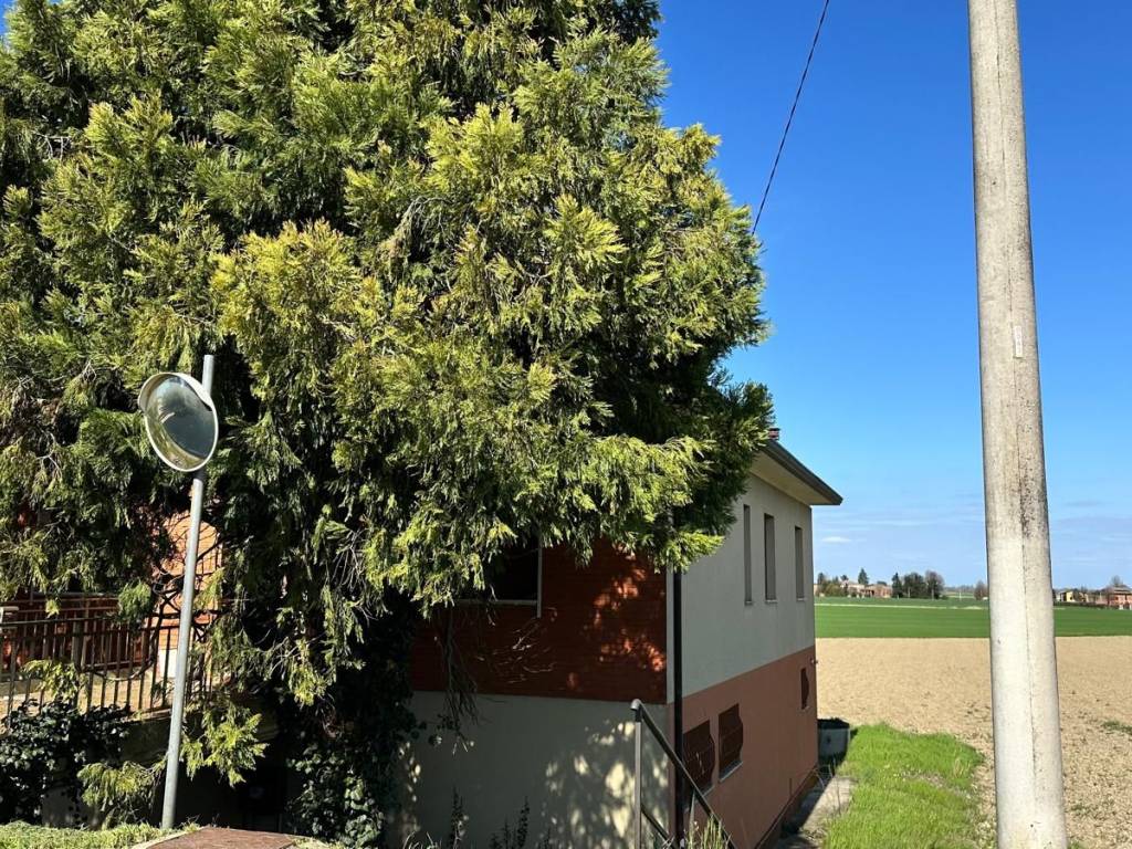 Casa indipendente a Terre del reno in Via Argine Postale, 6 - Foto 3