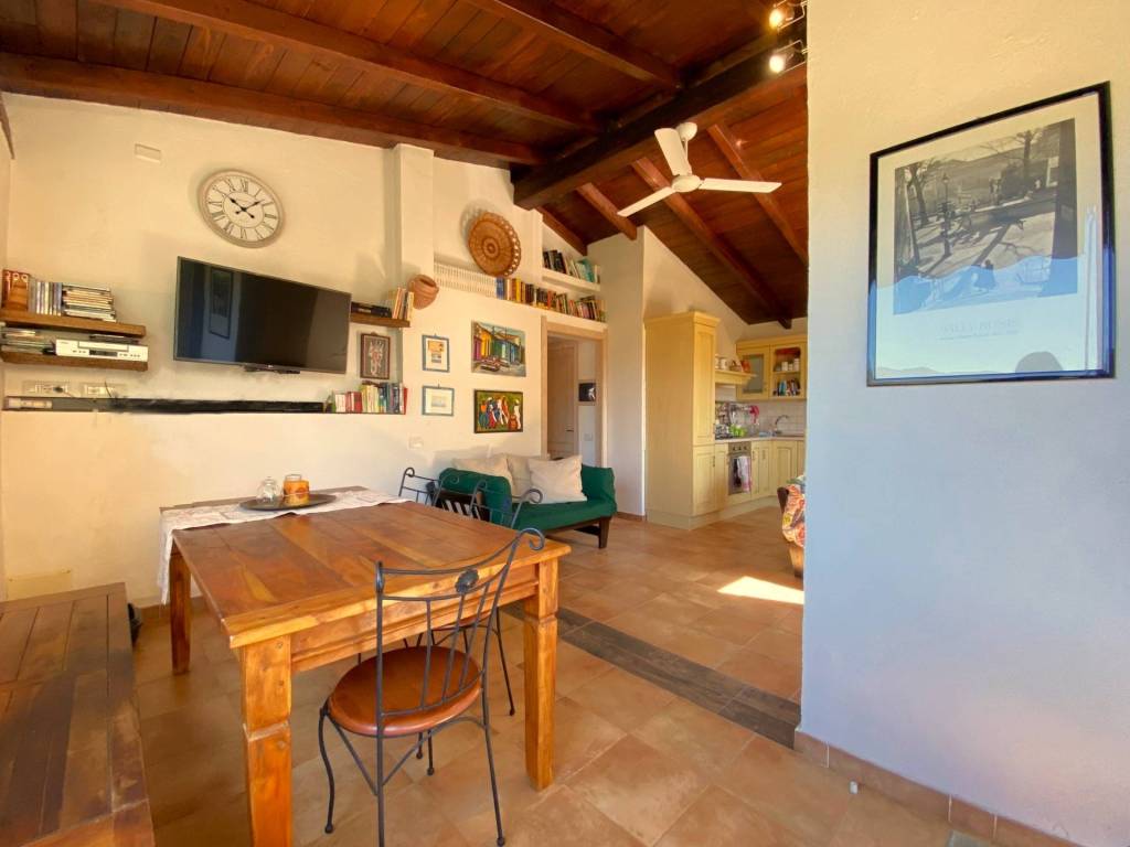 Casa indipendente a Castiadas - Foto 2