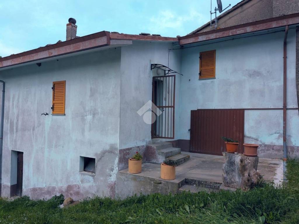 Casa indipendente a Tavoleto in strada provinciale - Foto 3