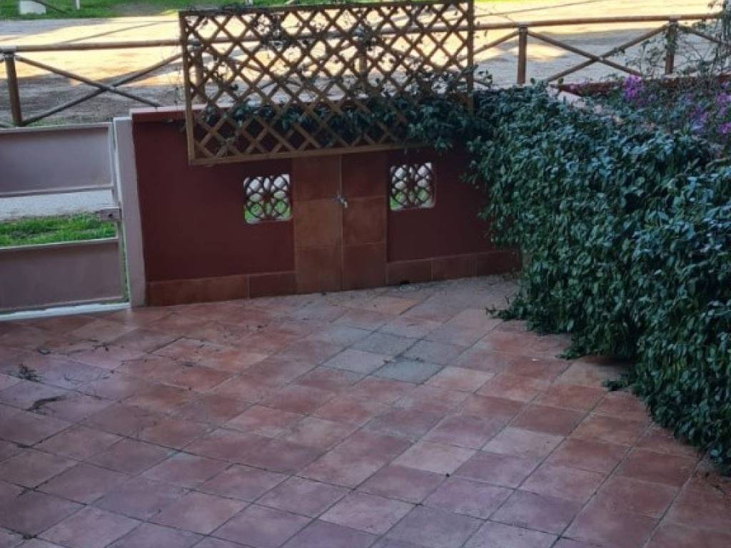 Appartamento a Follonica in Via dei pini - Foto 2