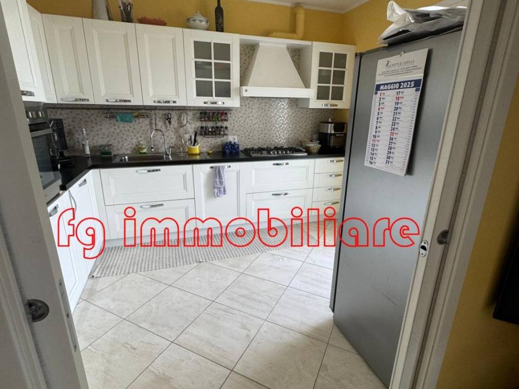 Appartamento a Grottammare in Via Alessandro Tassoni, 25 - Foto 4