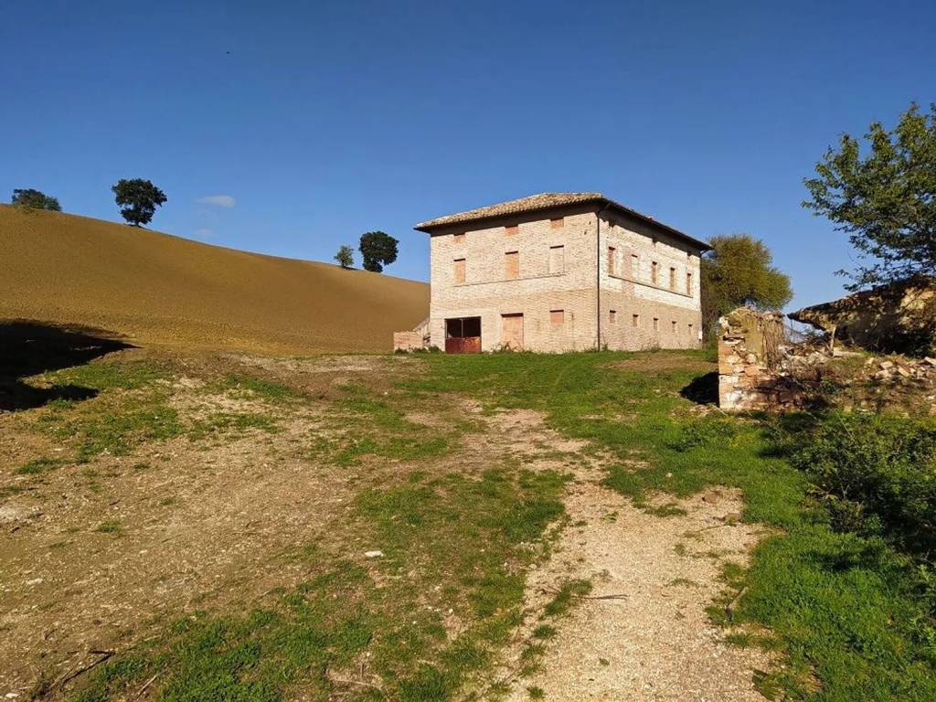 Rustico / casale a San severino marche in Agello S.N.C. - Foto 2