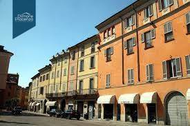 Box / garage a Piacenza in Piazza del Borgo - Foto 3
