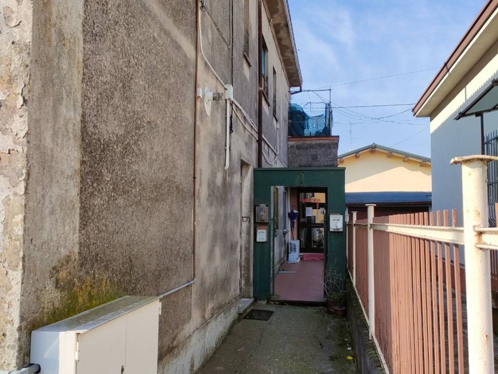 Appartamento a San giovanni lupatoto in Via Speranza, 46 - Foto 2